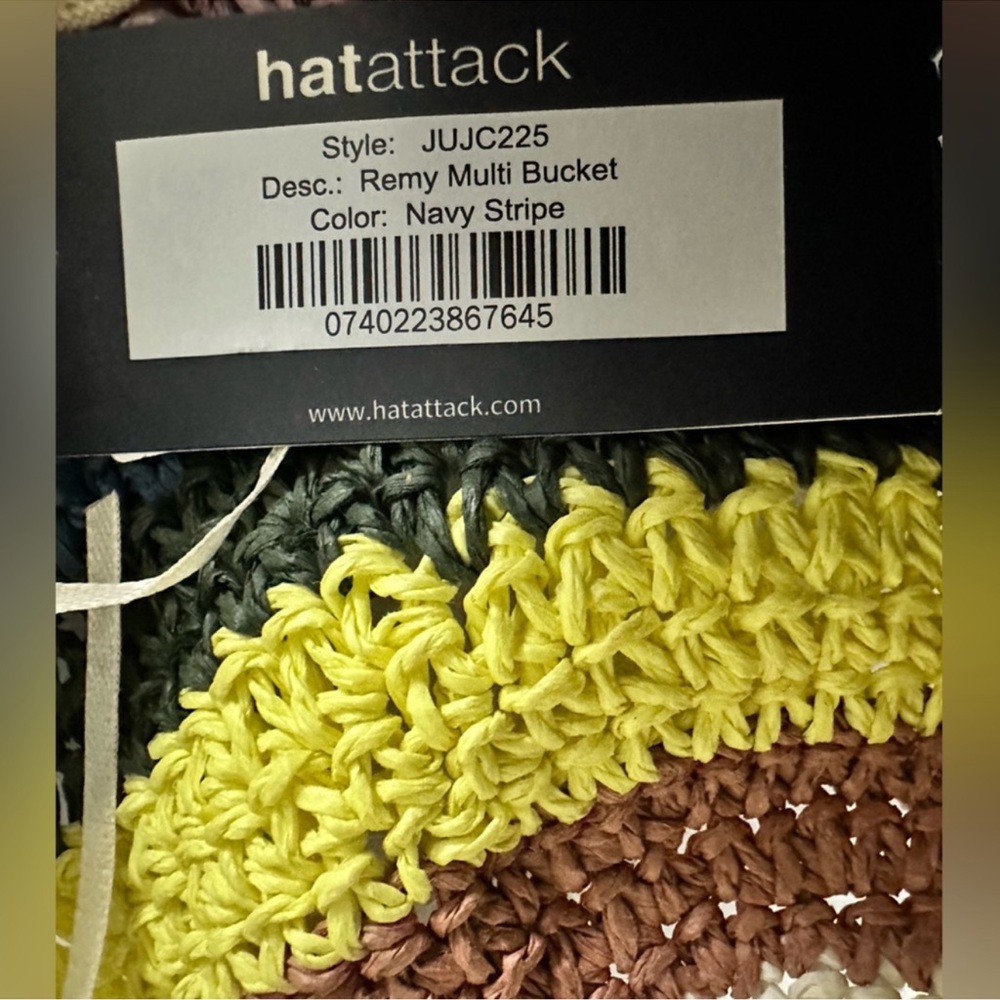 Hat Attack Remy Bucket Hat - Picture 4 of 4